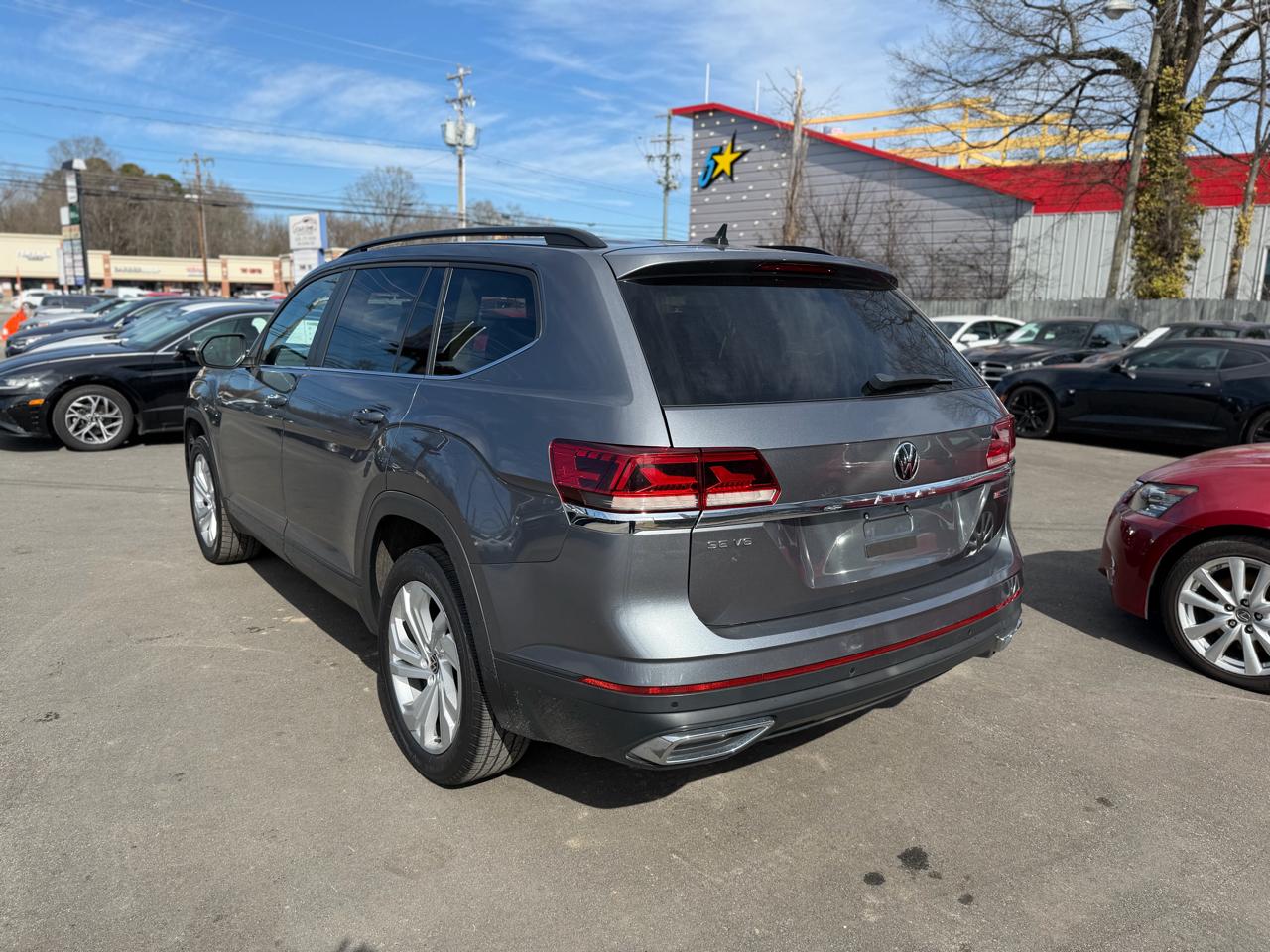 Volkswagen Atlas 2021.5 3.6L V6 SE w/Technology 4MOTION 2021