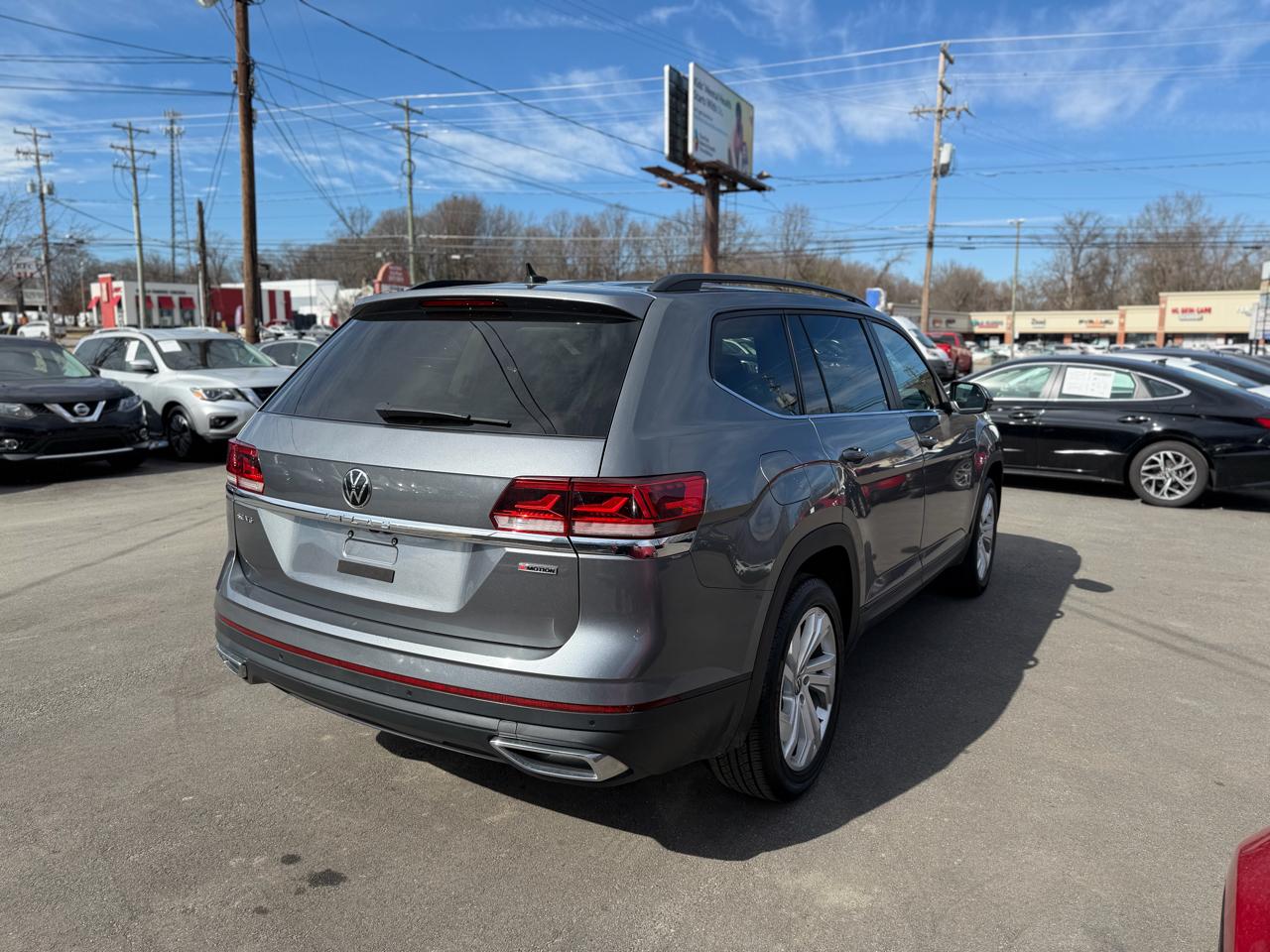 Volkswagen Atlas 2021.5 3.6L V6 SE w/Technology 4MOTION 2021