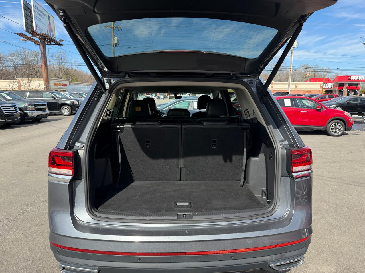 Volkswagen Atlas 2021.5 3.6L V6 SE w/Technology 4MOTION 2021