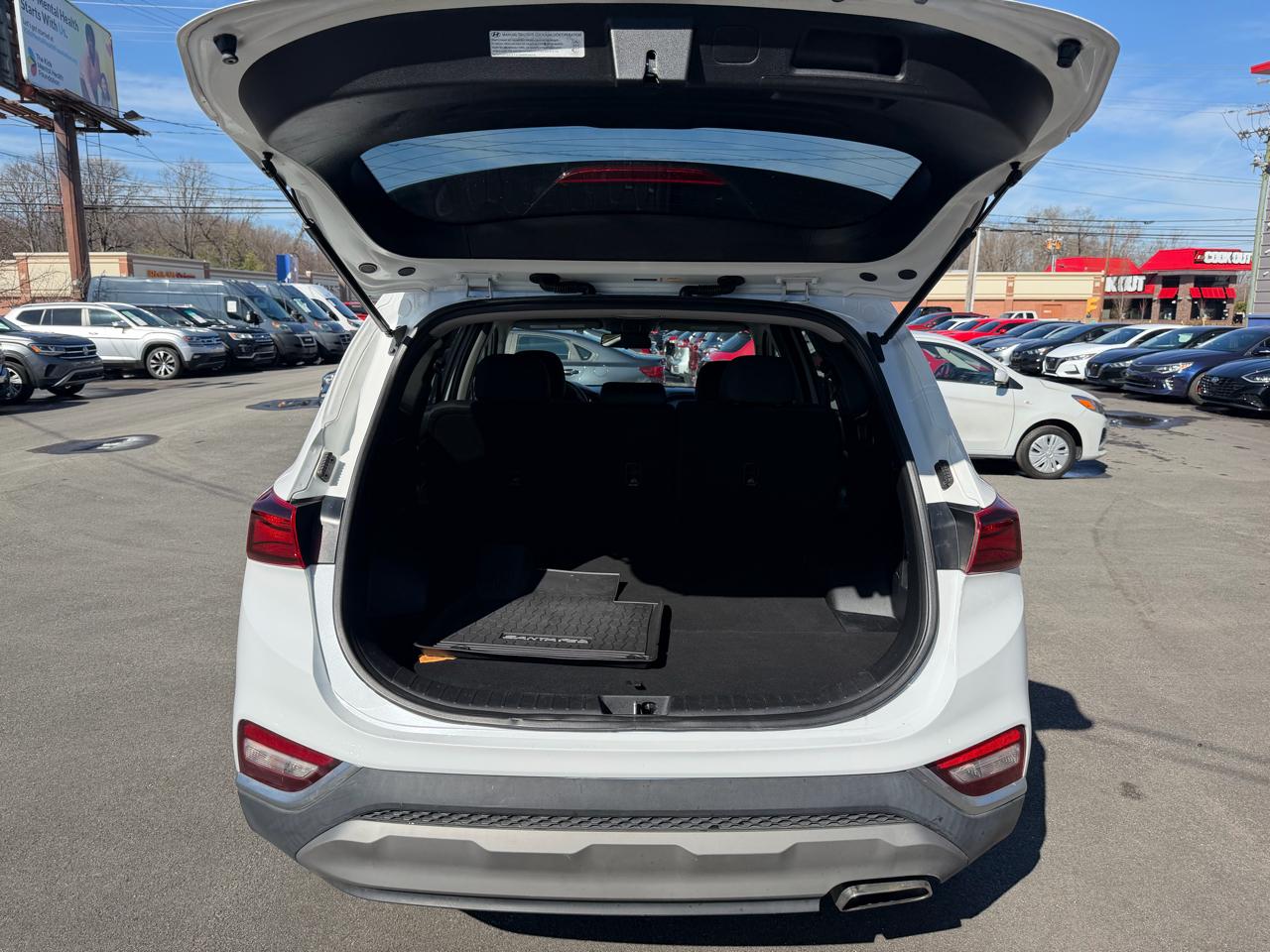 Hyundai Santa Fe SE 2.4L Auto FWD 2019