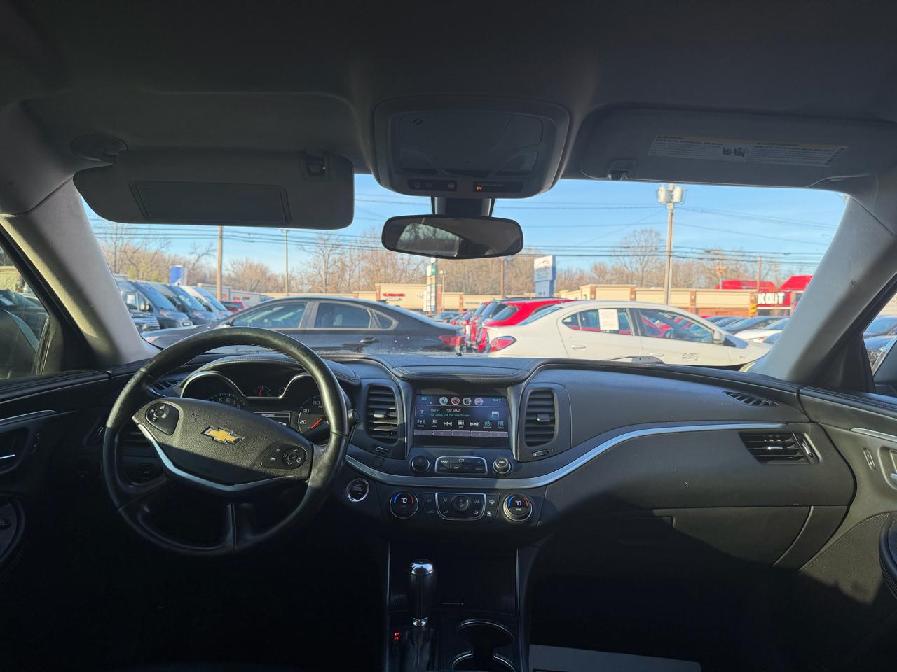 Chevrolet Impala 4dr Sdn LT w/1LT 2019