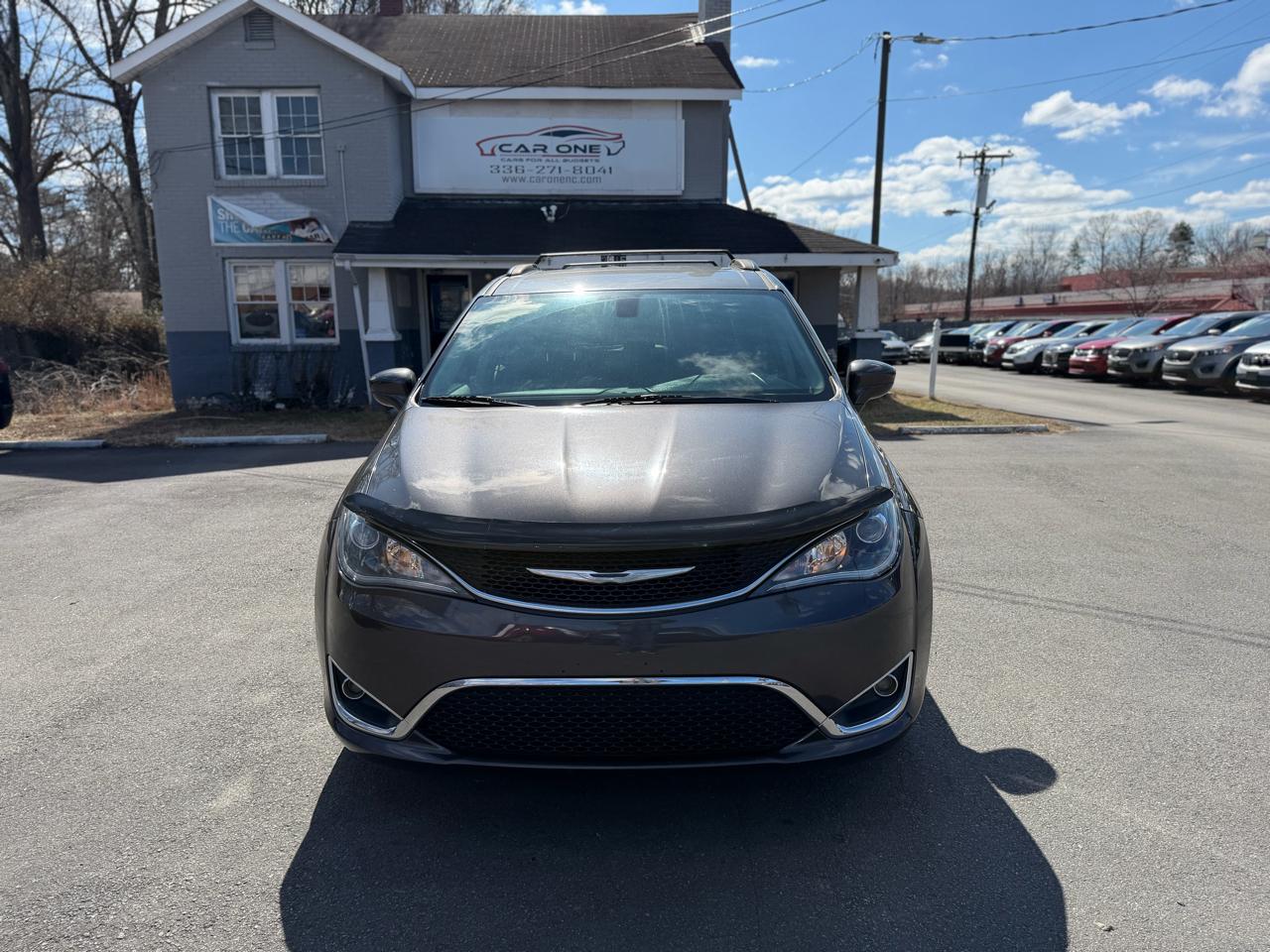 Chrysler Pacifica Touring-L FWD 2017