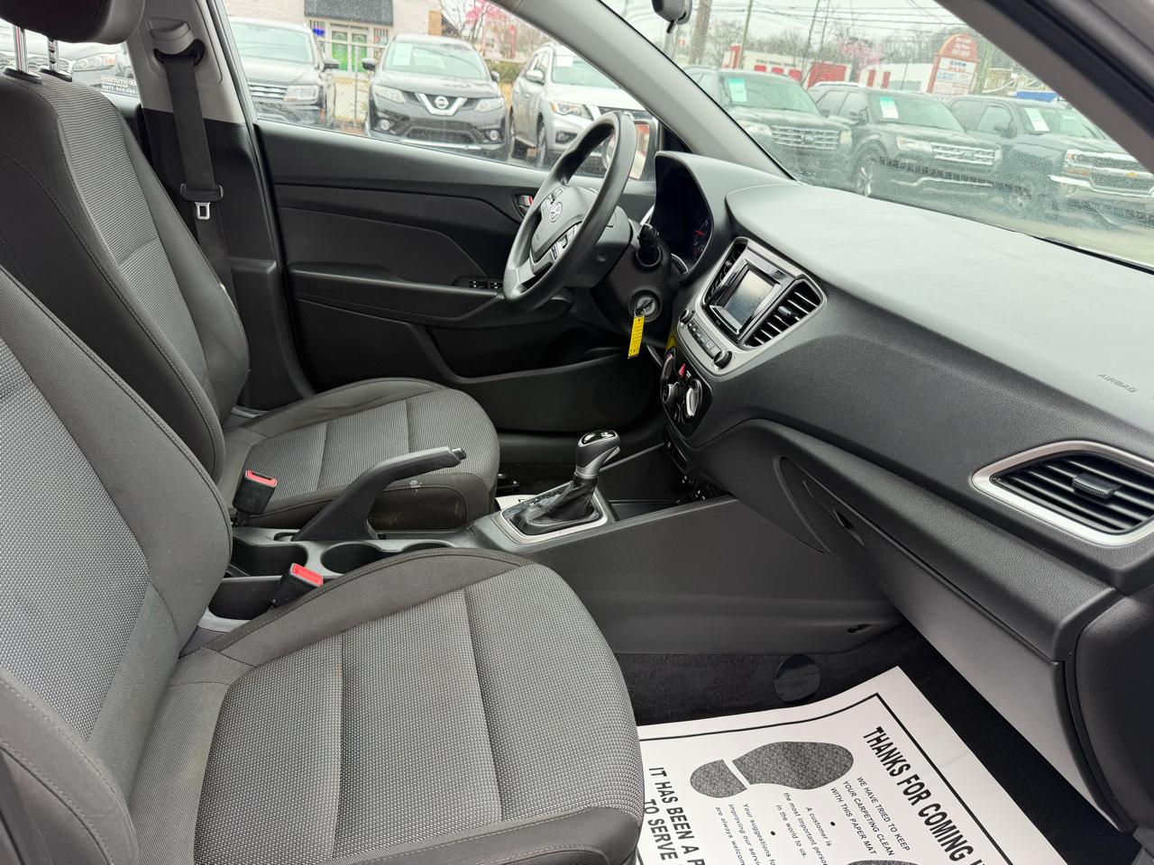 Hyundai Accent SE Sedan IVT 2021