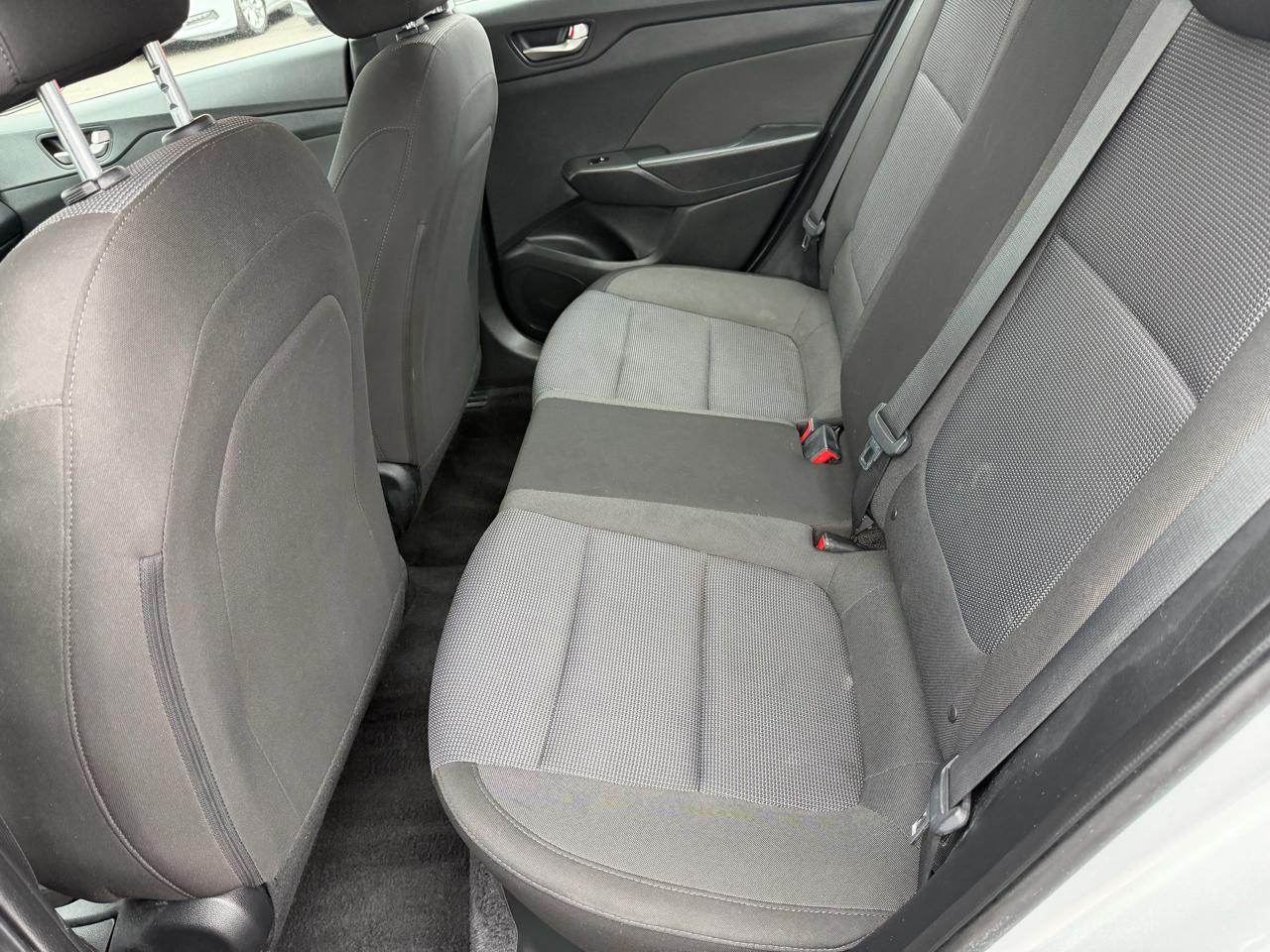 Hyundai Accent SE Sedan IVT 2021