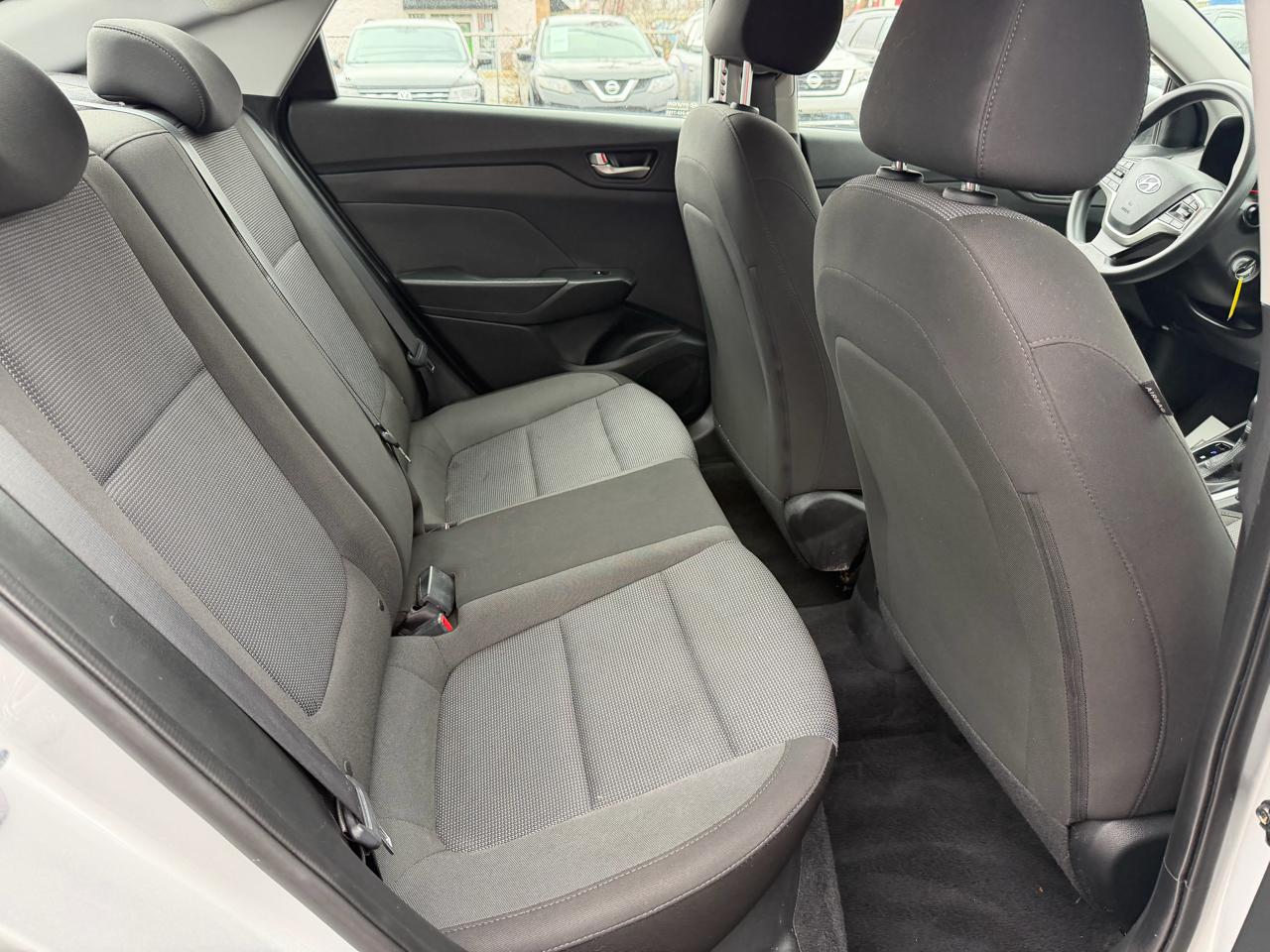 Hyundai Accent SE Sedan IVT 2021