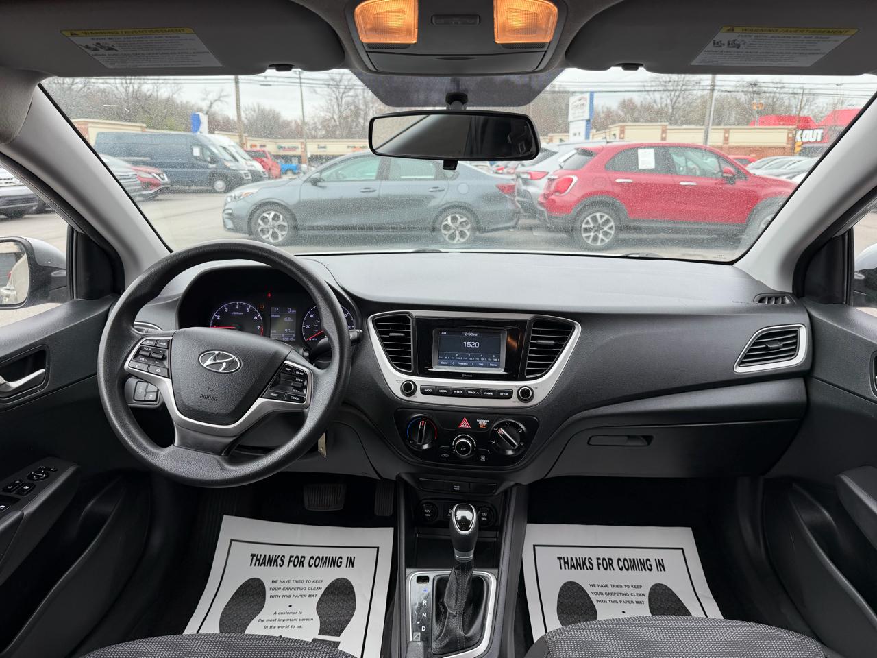 Hyundai Accent SE Sedan IVT 2021