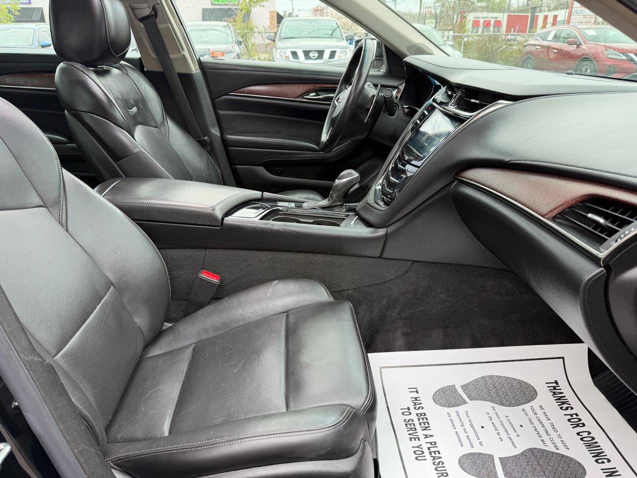 Cadillac CTS Sedan 4dr Sdn 2.0L Turbo Luxury Collection RWD 2016