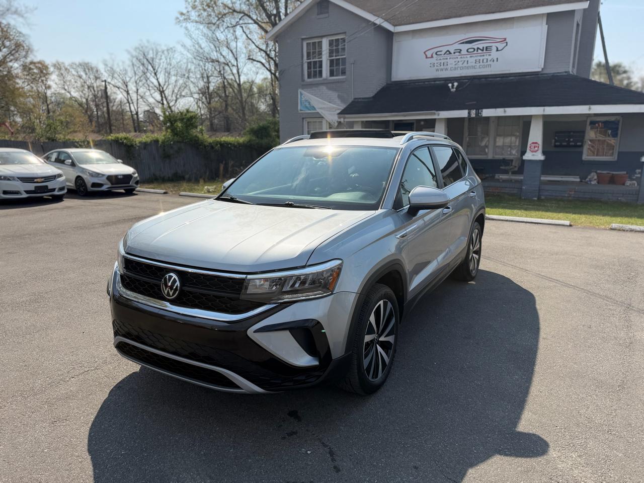 2022 Volkswagen Taos SE 4MOTION