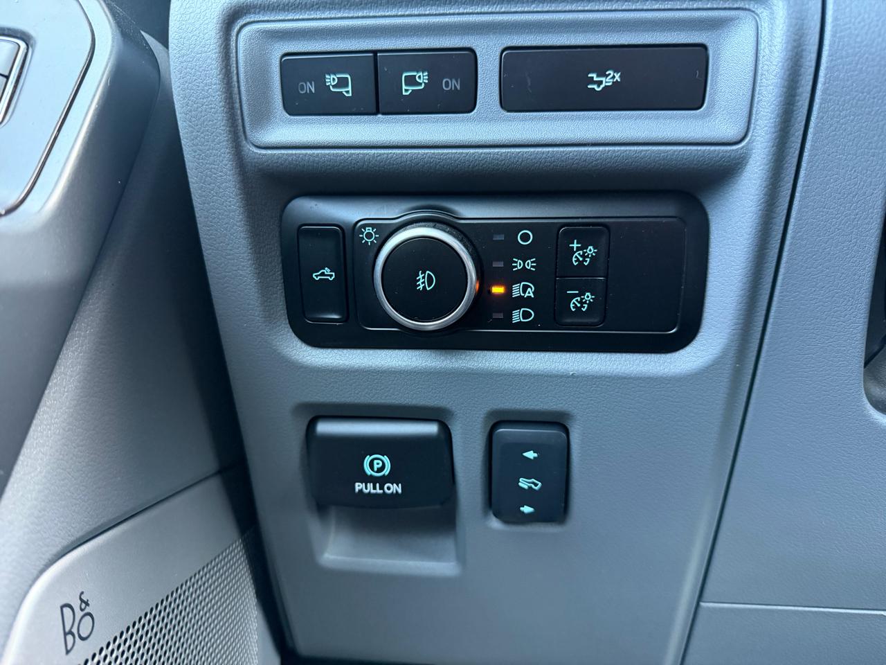 Ford F-150 XLT 4WD SuperCrew 5.5' Box 2024