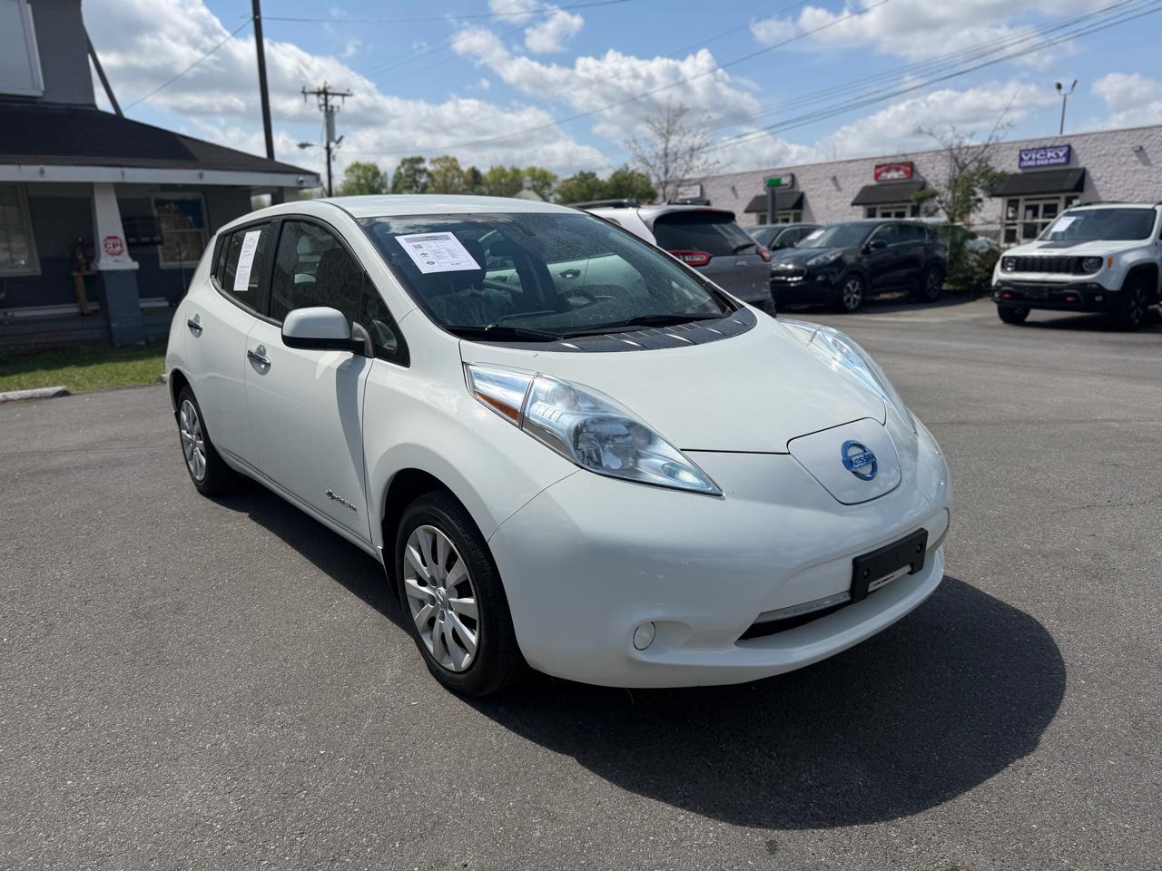 Nissan Leaf S Hatchback 2017