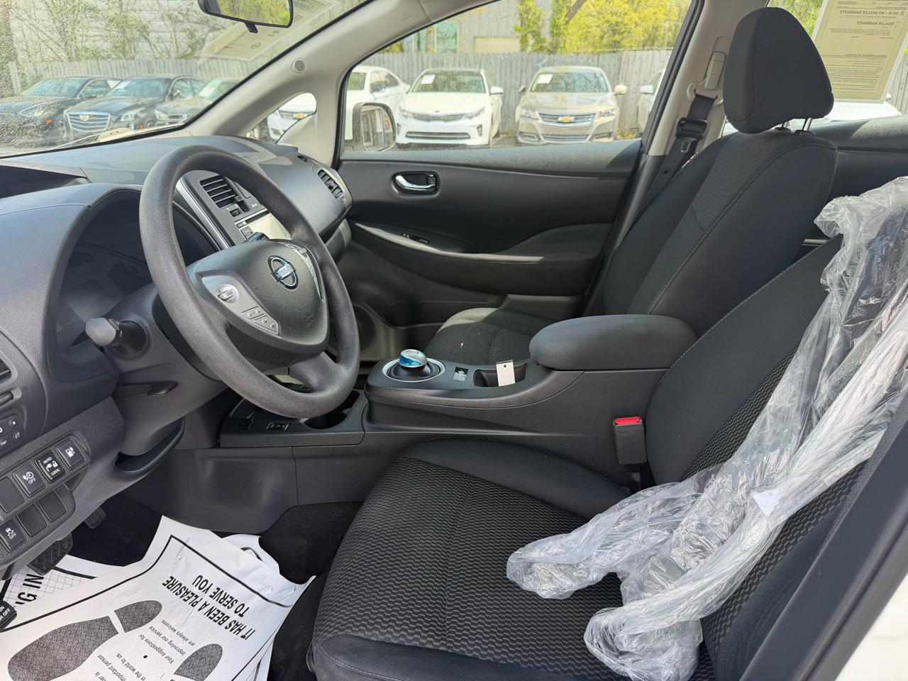 Nissan Leaf S Hatchback 2017
