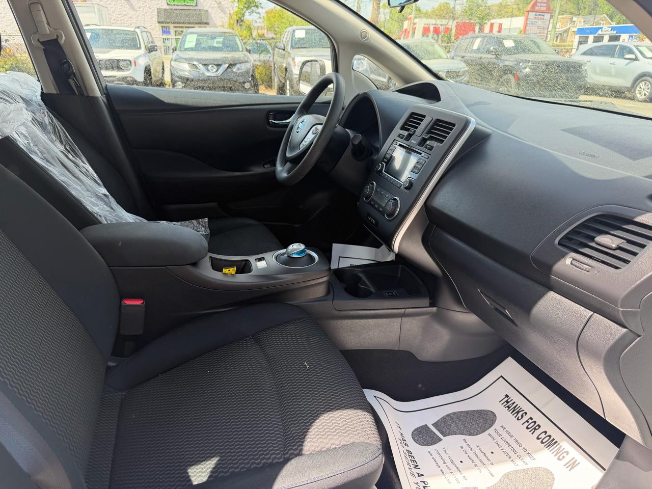 Nissan Leaf S Hatchback 2017
