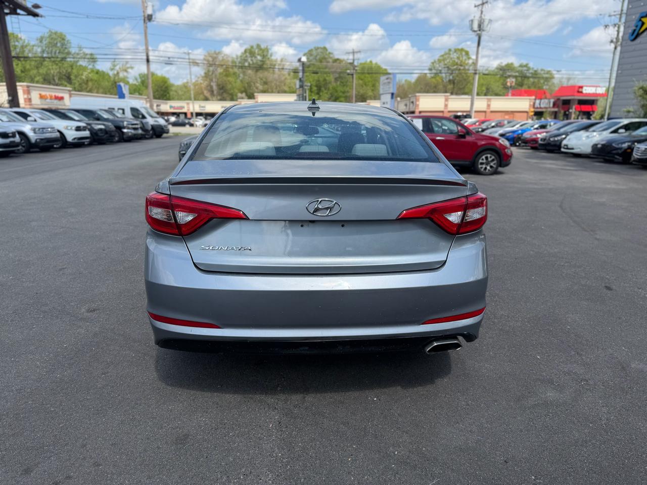 Hyundai Sonata 4dr Sdn 2.4L SE PZEV 2016