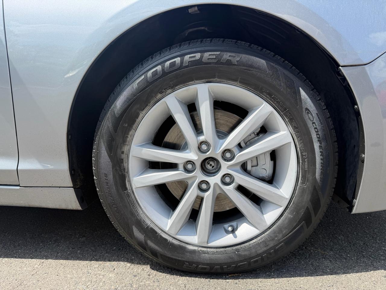 Hyundai Sonata 4dr Sdn 2.4L SE PZEV 2016