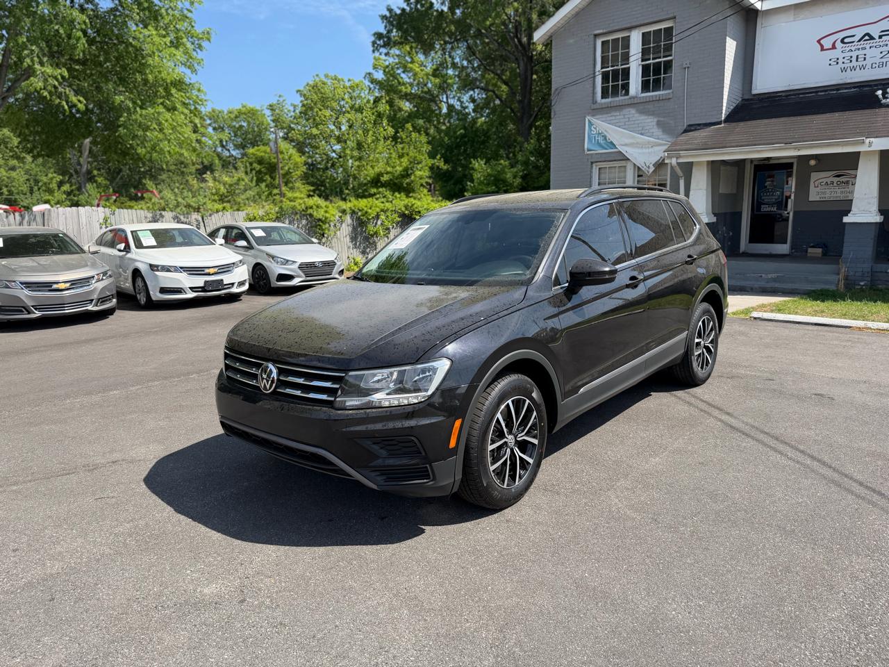 2021 Volkswagen Tiguan 2.0T SE FWD