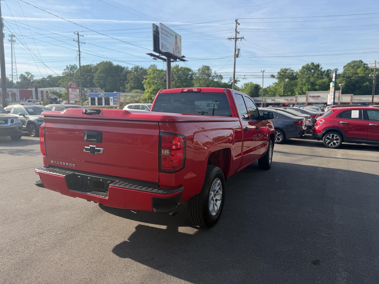 Chevrolet Silverado 1500 2WD Double Cab 143.5" Custom 2017