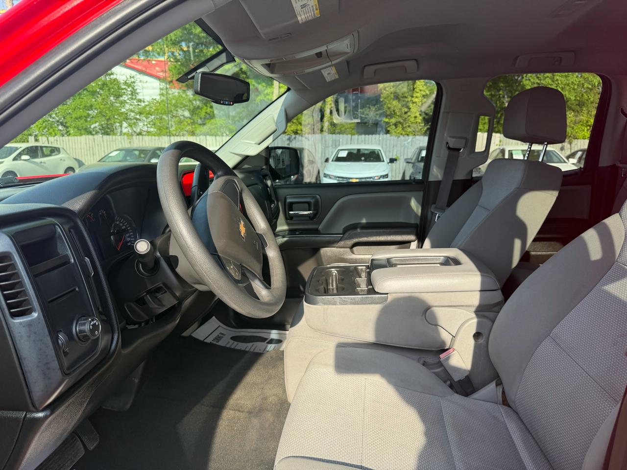 Chevrolet Silverado 1500 2WD Double Cab 143.5" Custom 2017