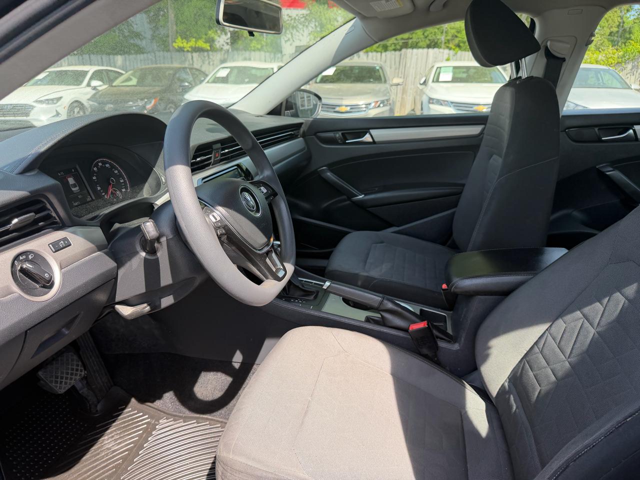 Volkswagen Passat 2.0T S Auto 2020