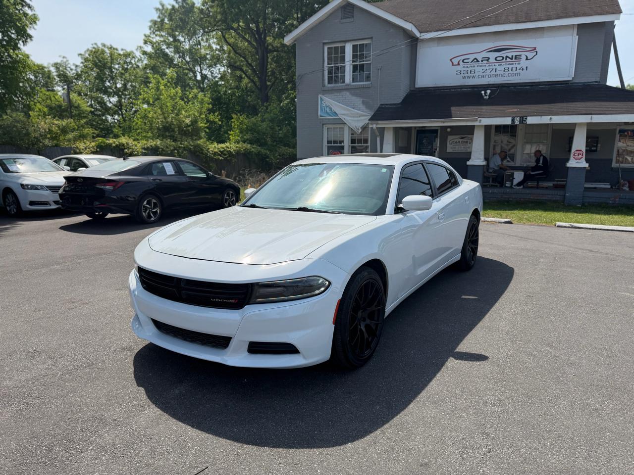 Dodge Charger SXT RWD 2019