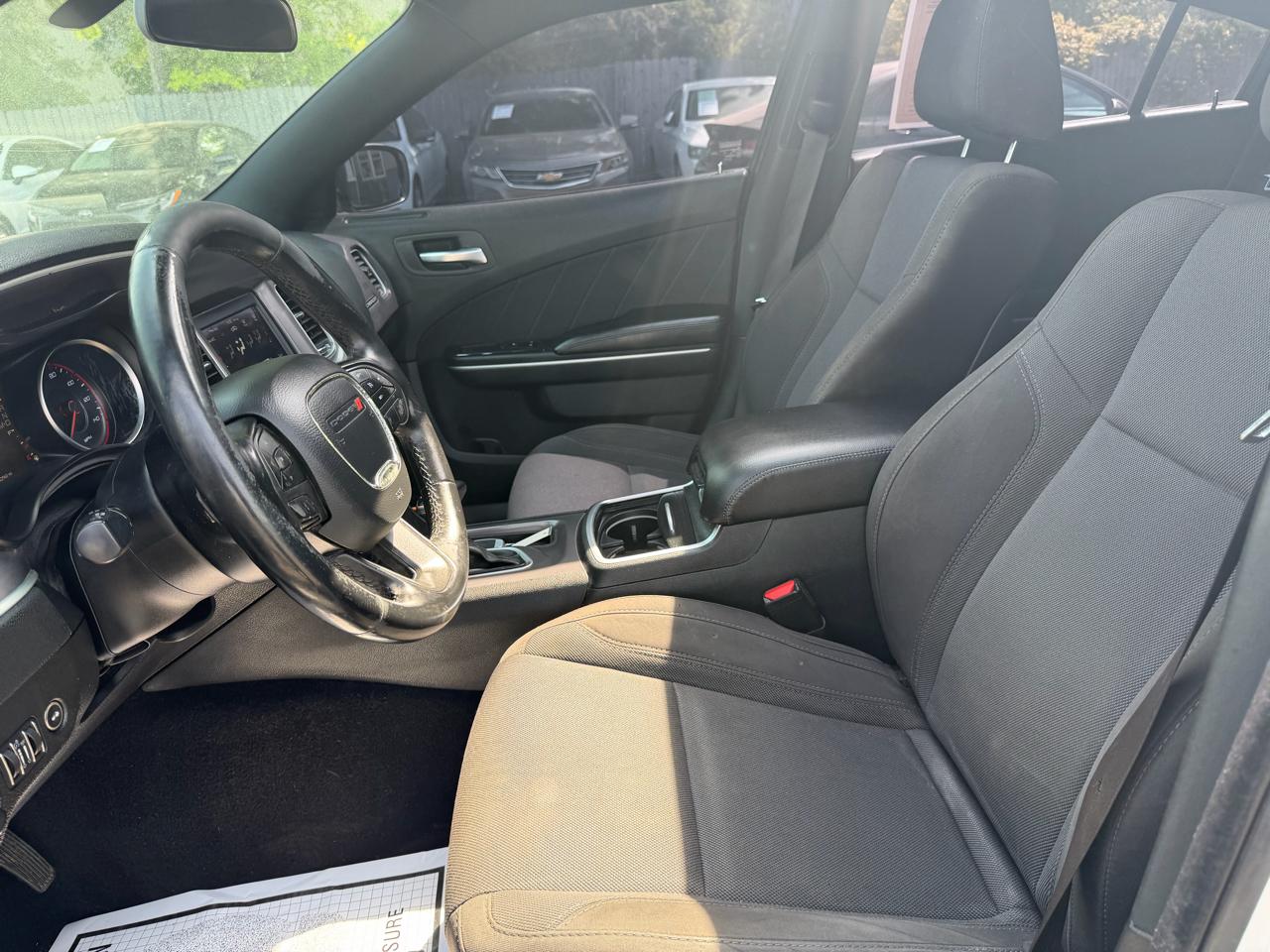 Dodge Charger SXT RWD 2019