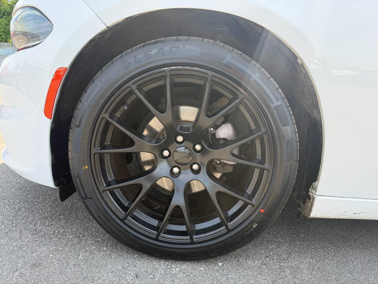 Dodge Charger SXT RWD 2019