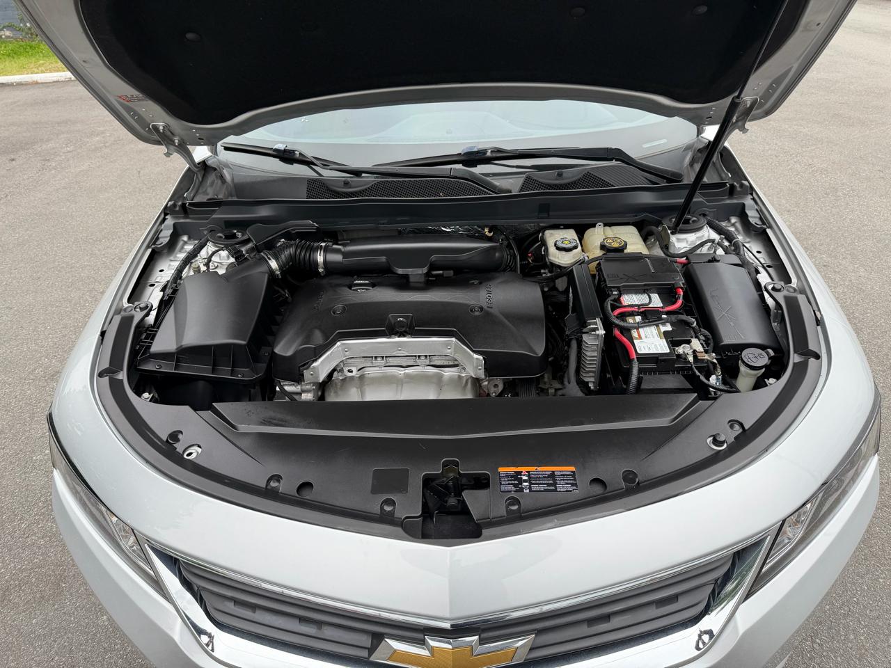 Chevrolet Impala 4dr Sdn LT w/1LT 2018