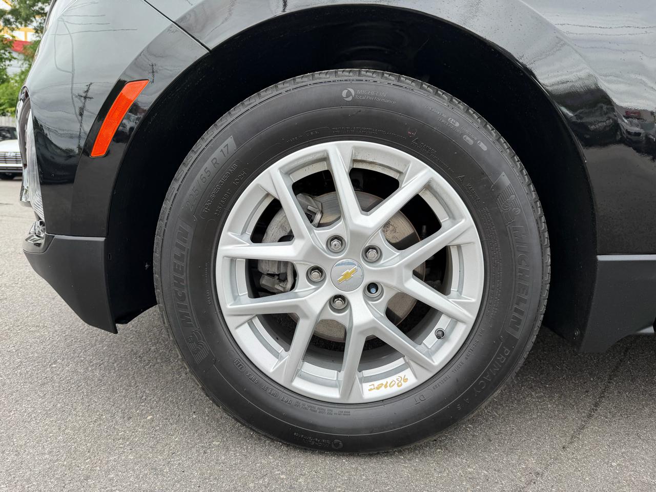 Chevrolet Equinox FWD 4dr LT w/1LT 2023