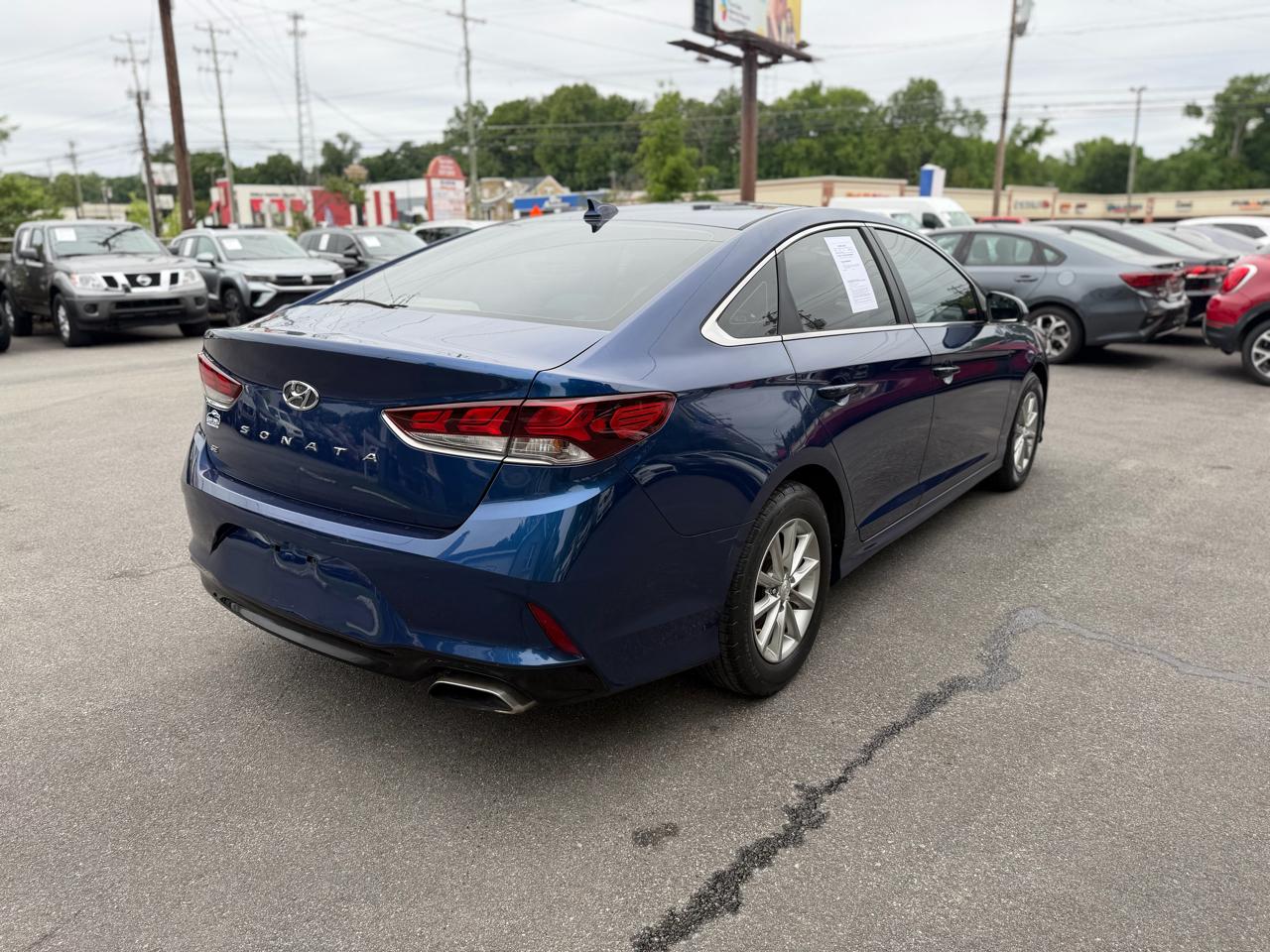 Hyundai Sonata SE 2.4L 2018