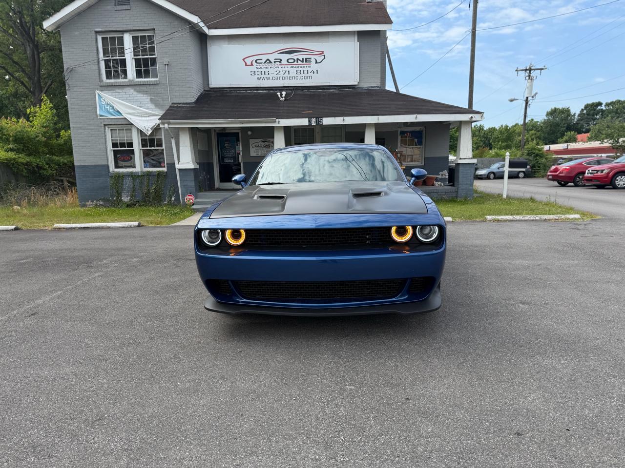Dodge Challenger SXT RWD 2020