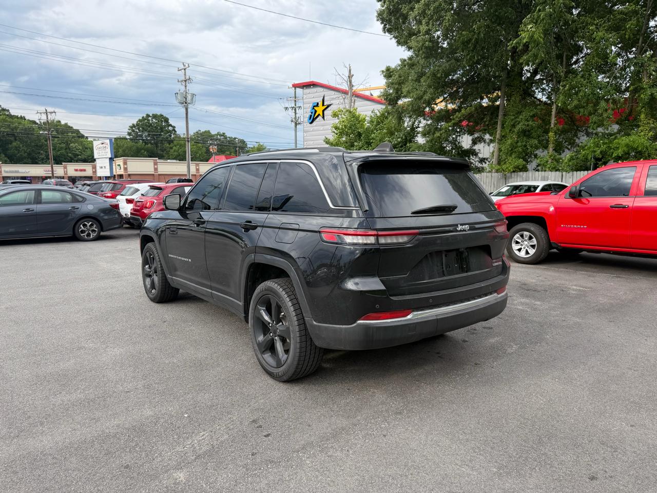 Jeep Grand Cherokee Limited 4x2 2023