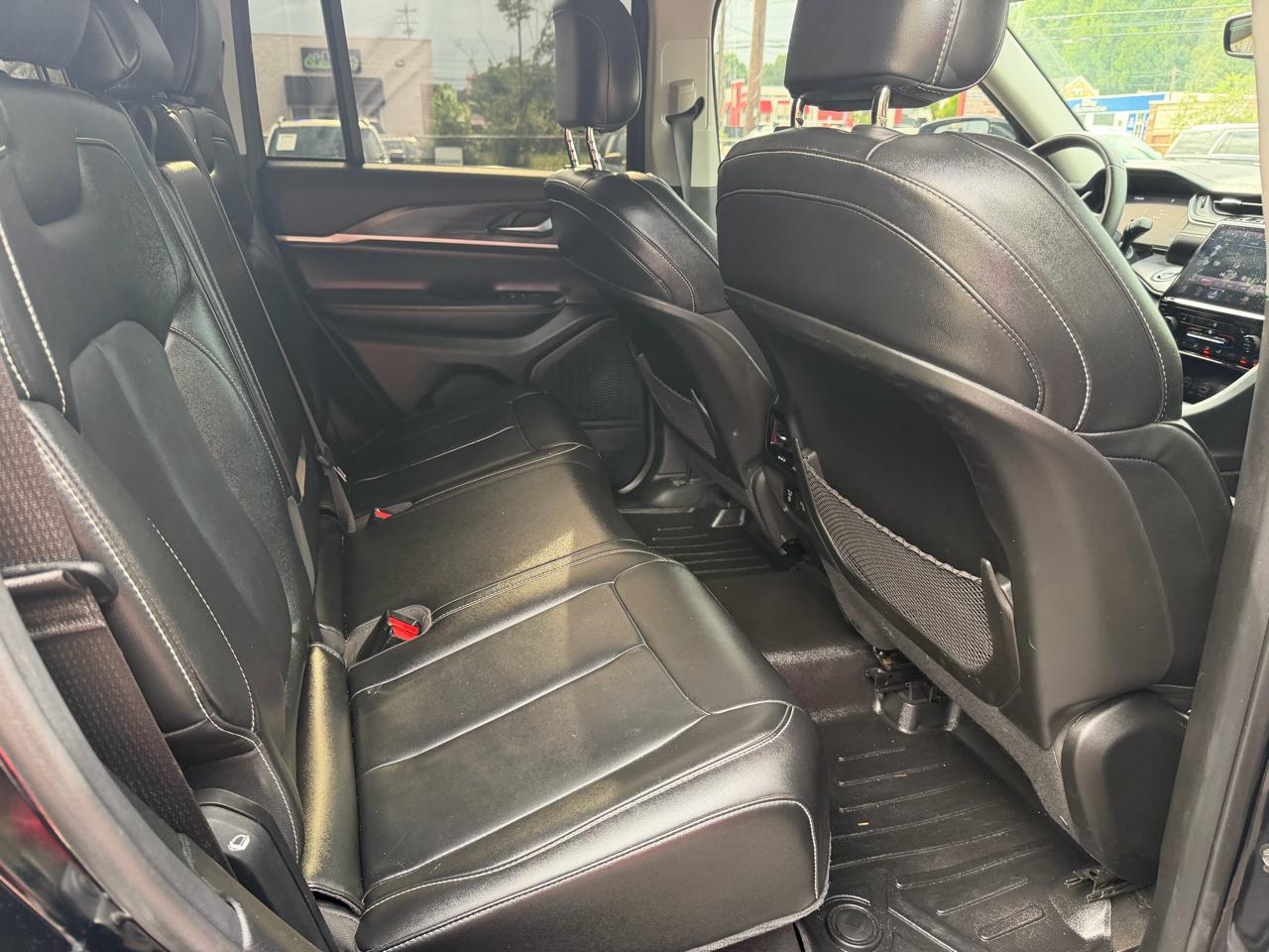 Jeep Grand Cherokee Limited 4x2 2023