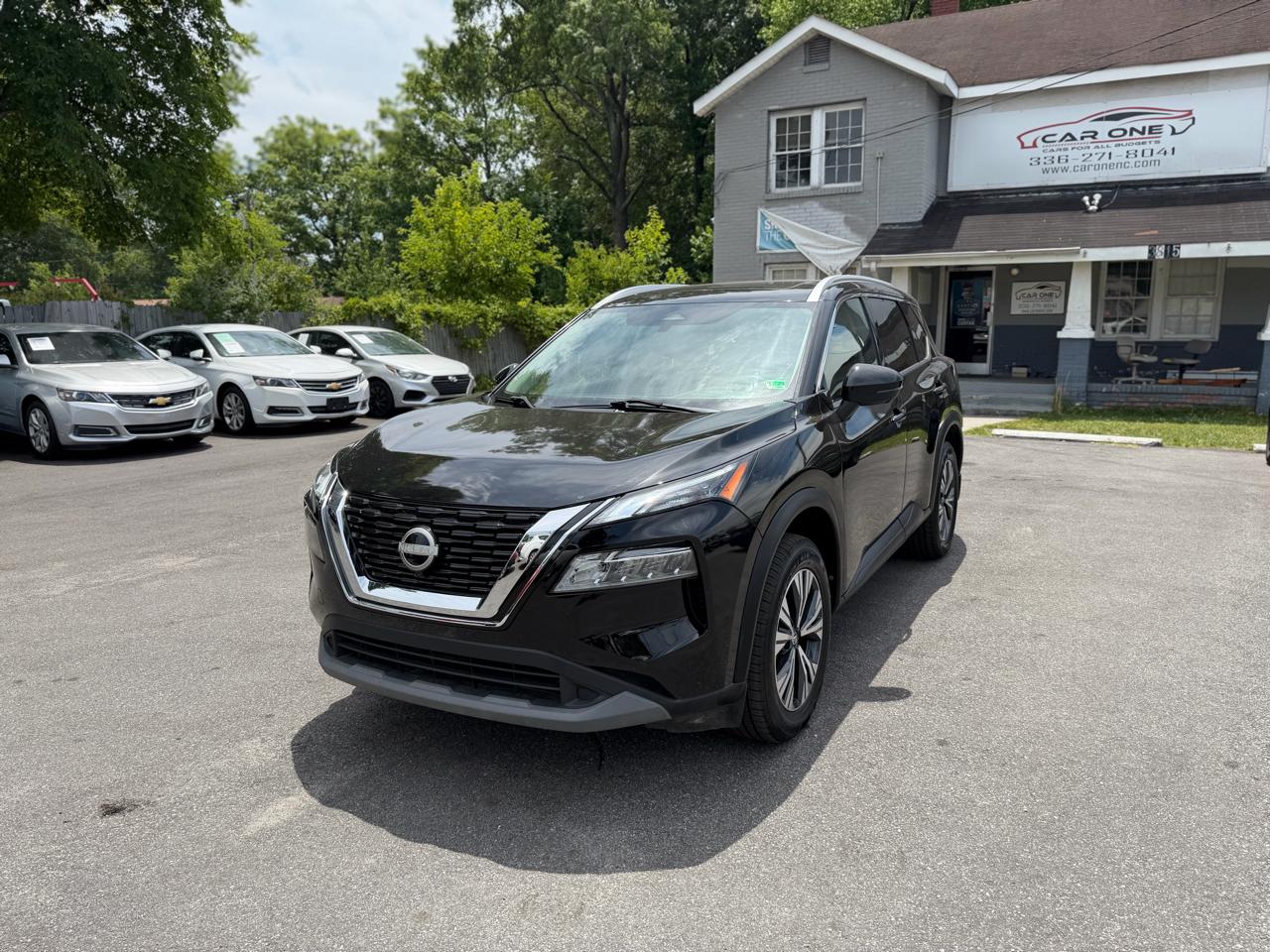 2021 Nissan Rogue SV AWD's photo