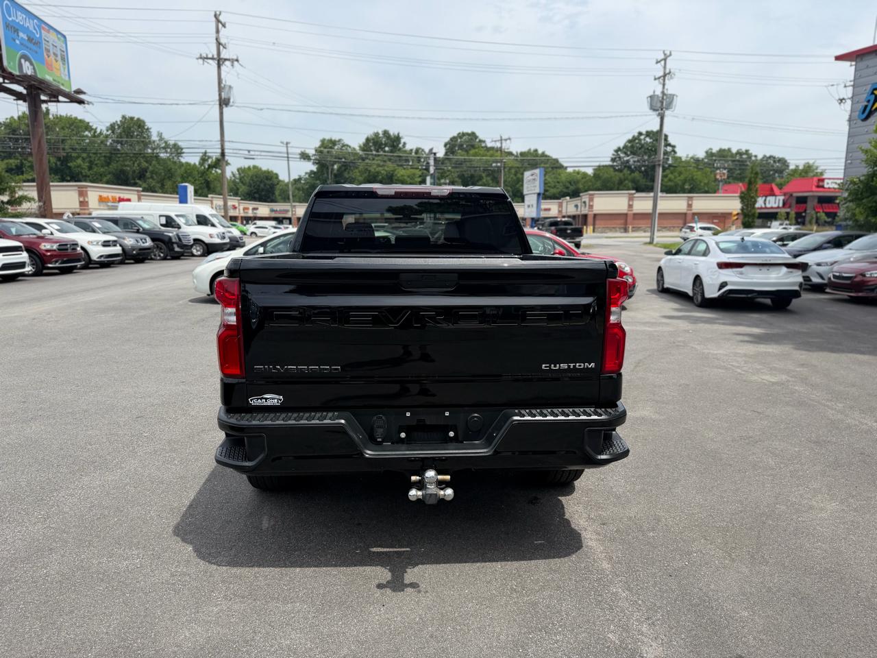 Chevrolet Silverado 1500 LTD 2WD Crew Cab 147" Custom 2022
