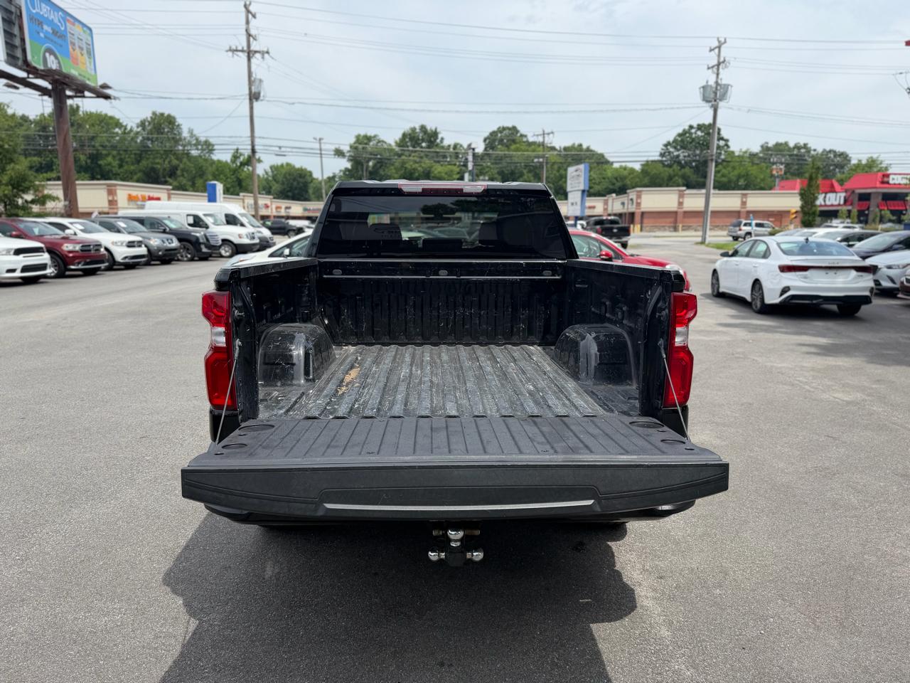 Chevrolet Silverado 1500 LTD 2WD Crew Cab 147" Custom 2022