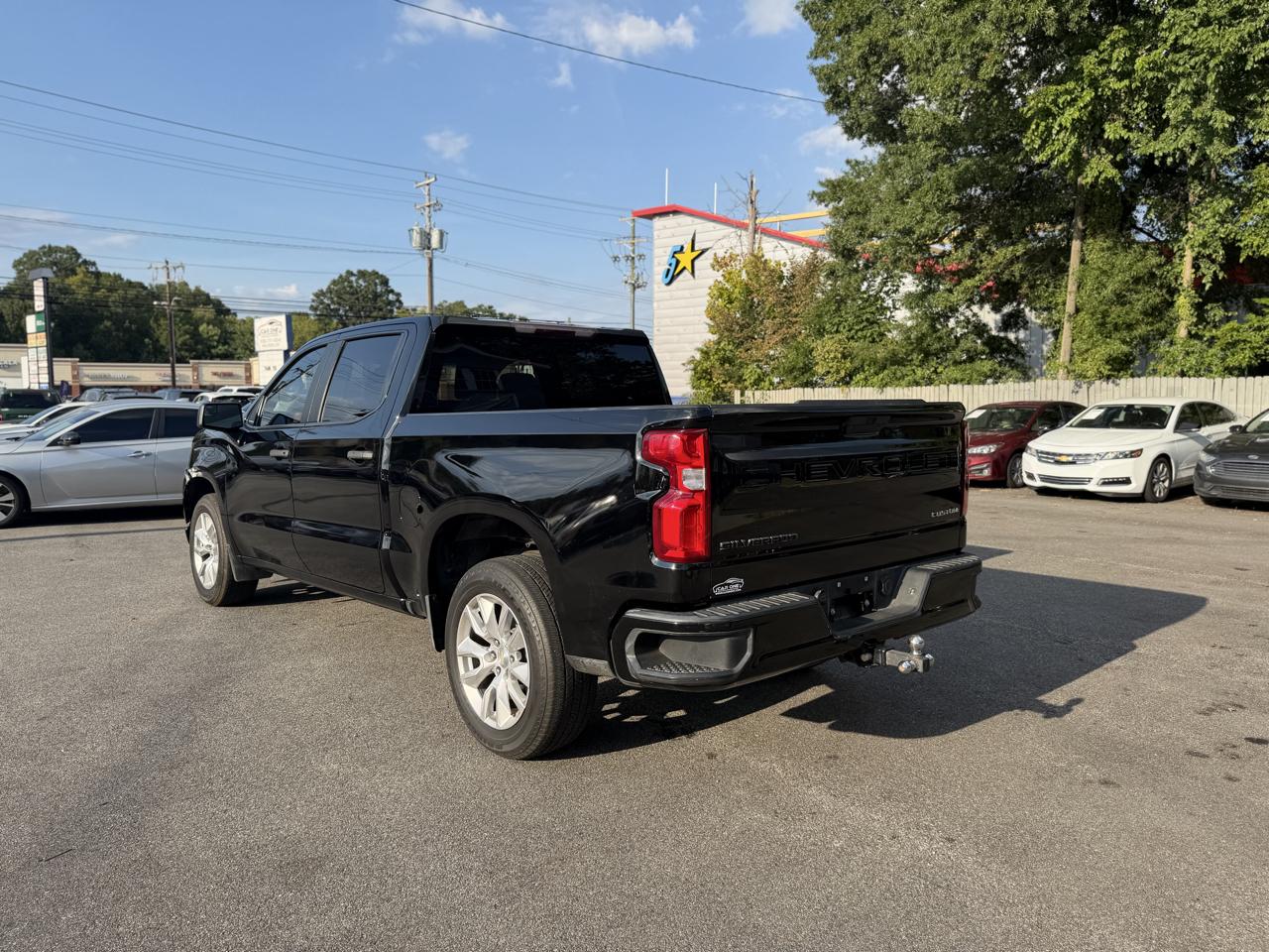 Chevrolet Silverado 1500 LTD 2WD Crew Cab 147" Custom 2022