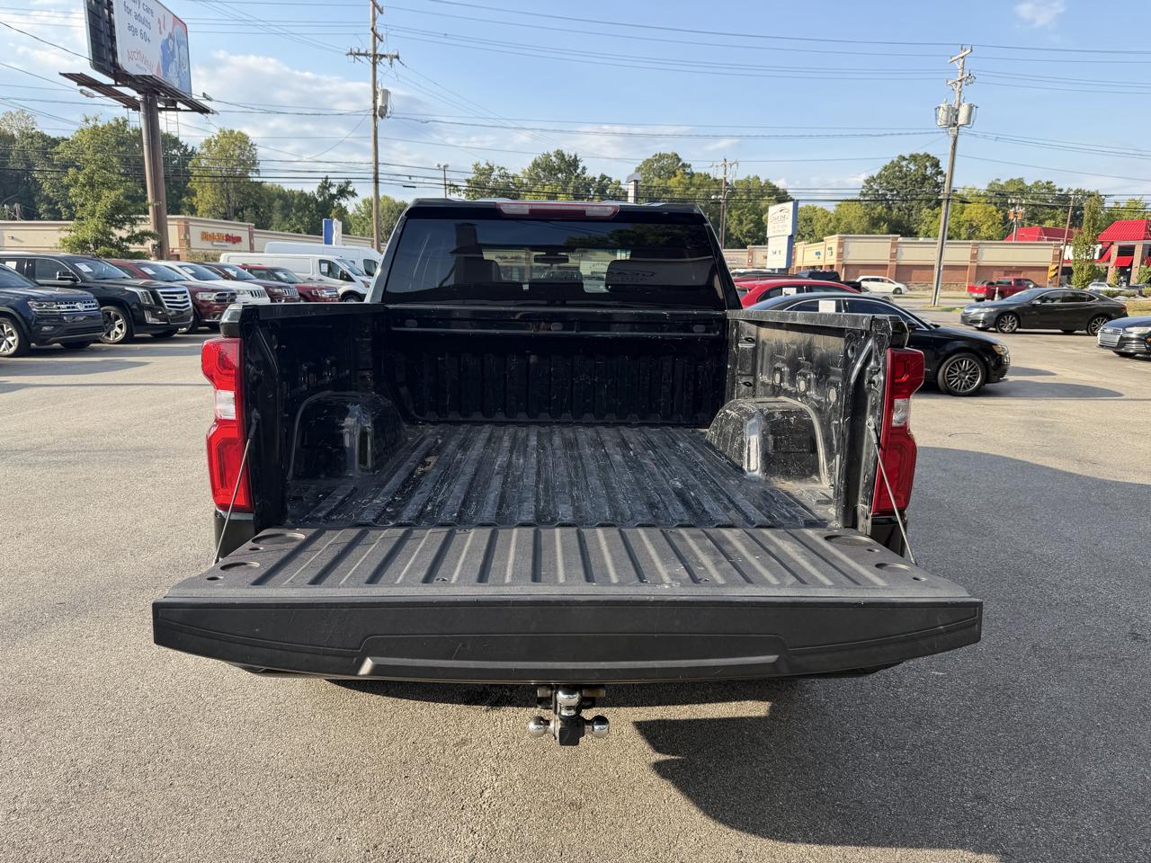 Chevrolet Silverado 1500 LTD 2WD Crew Cab 147" Custom 2022