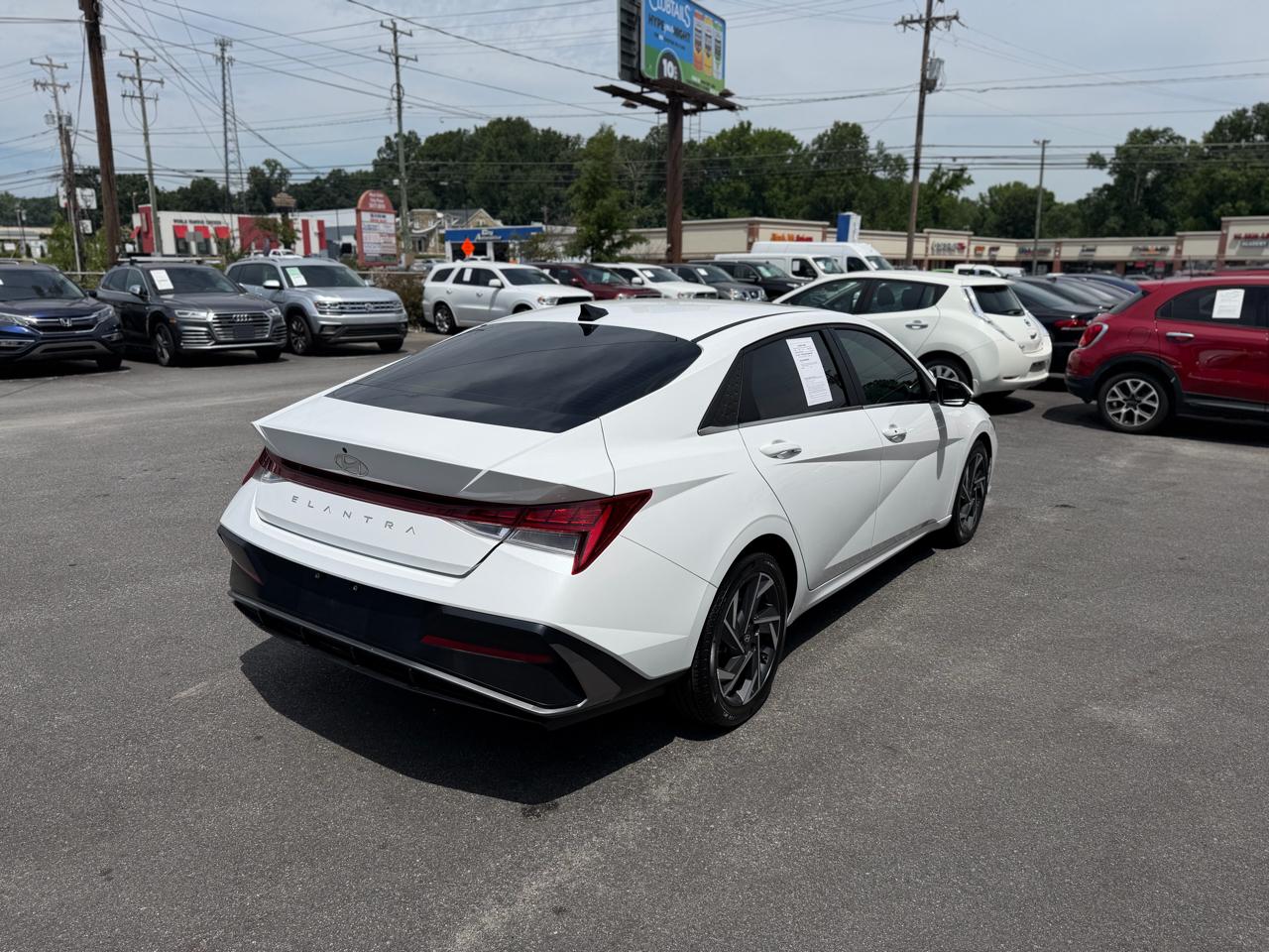 Hyundai Elantra SEL IVT 2024