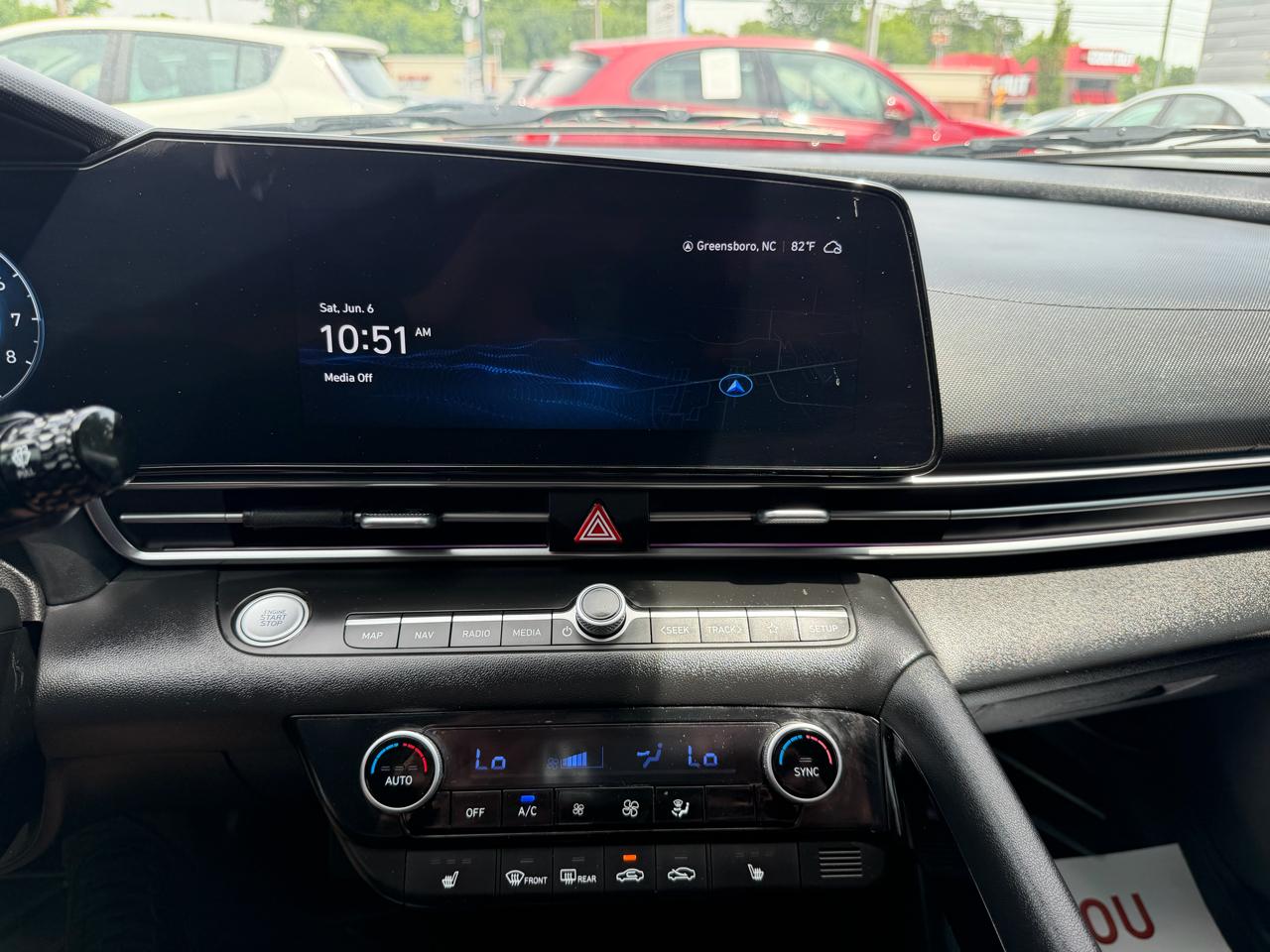 Hyundai Elantra SEL IVT 2024