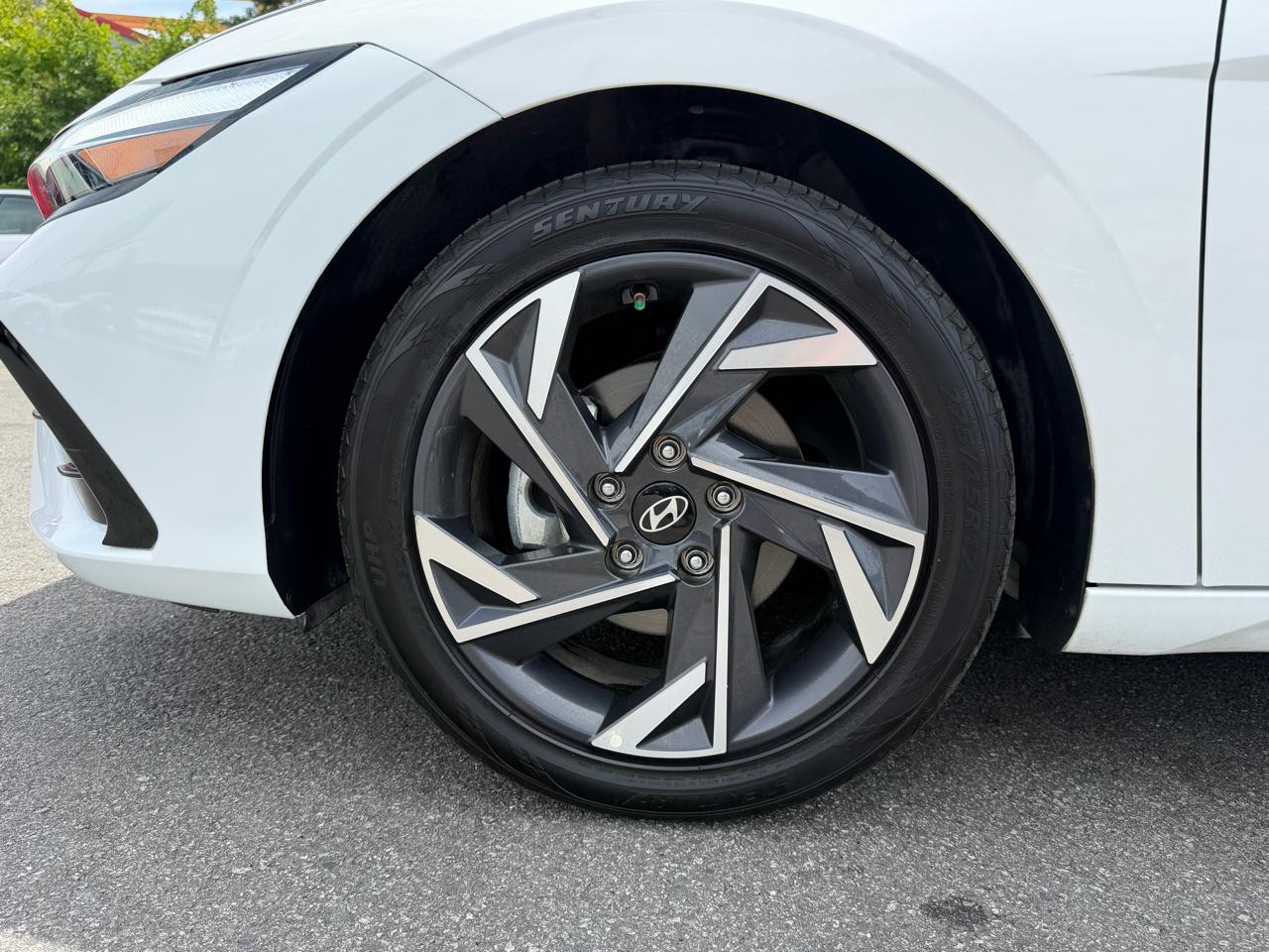 Hyundai Elantra SEL IVT 2024