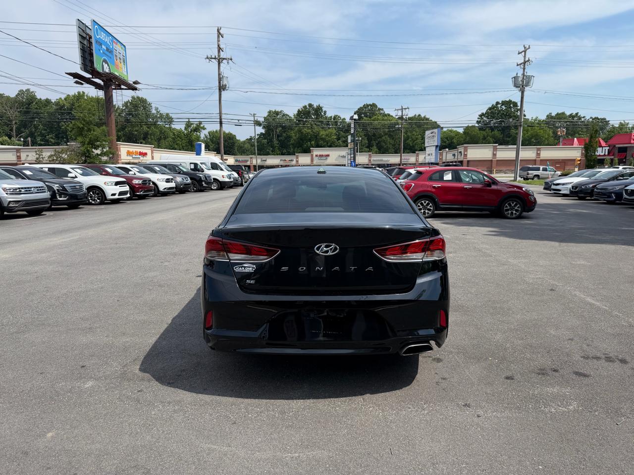 Hyundai Sonata SE 2.4L 2018