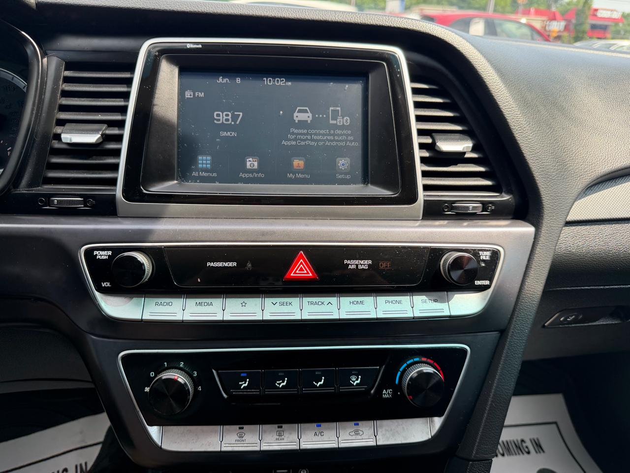 Hyundai Sonata SE 2.4L 2018