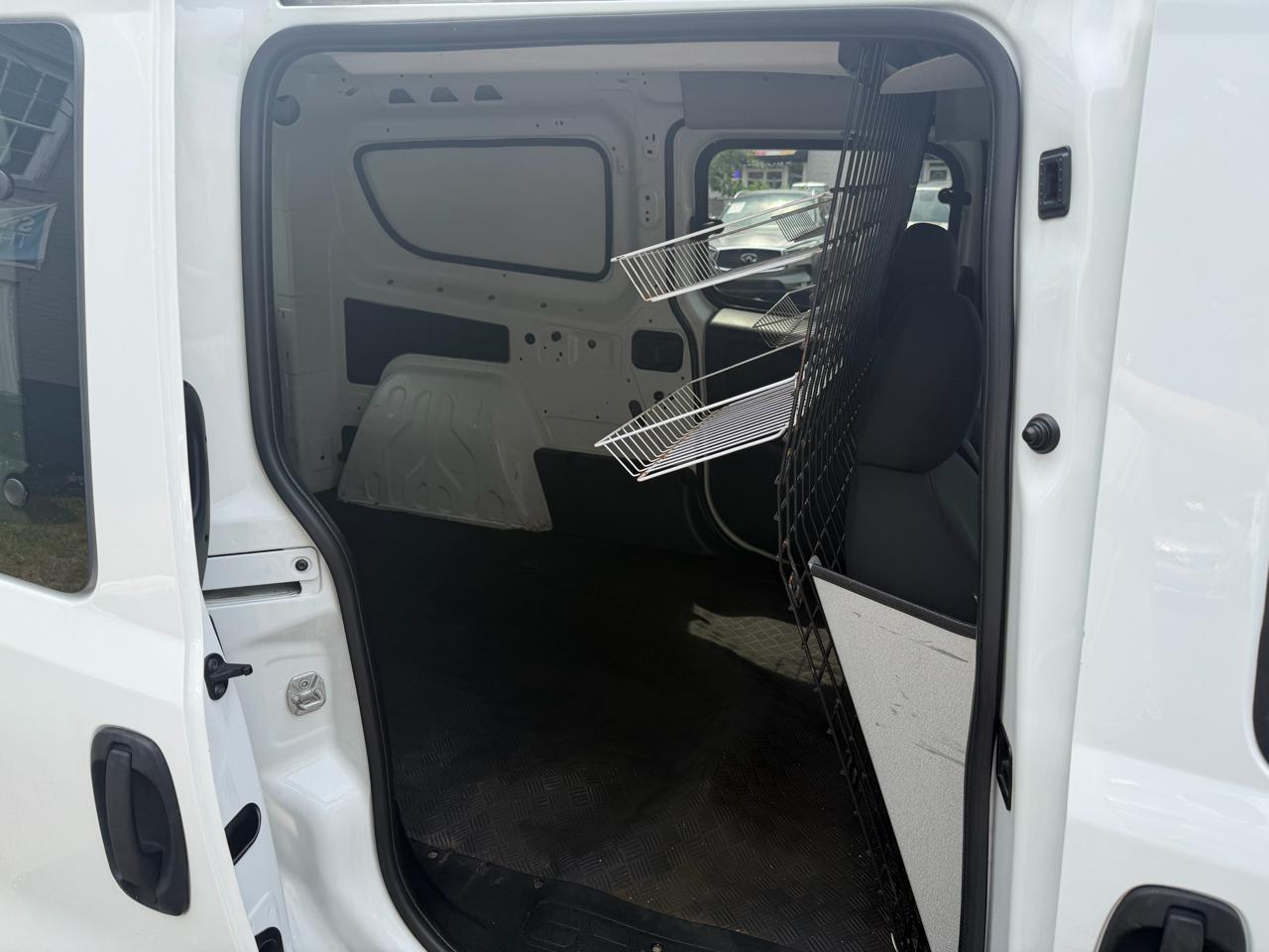 RAM ProMaster City Cargo Van Tradesman SLT Van 2017