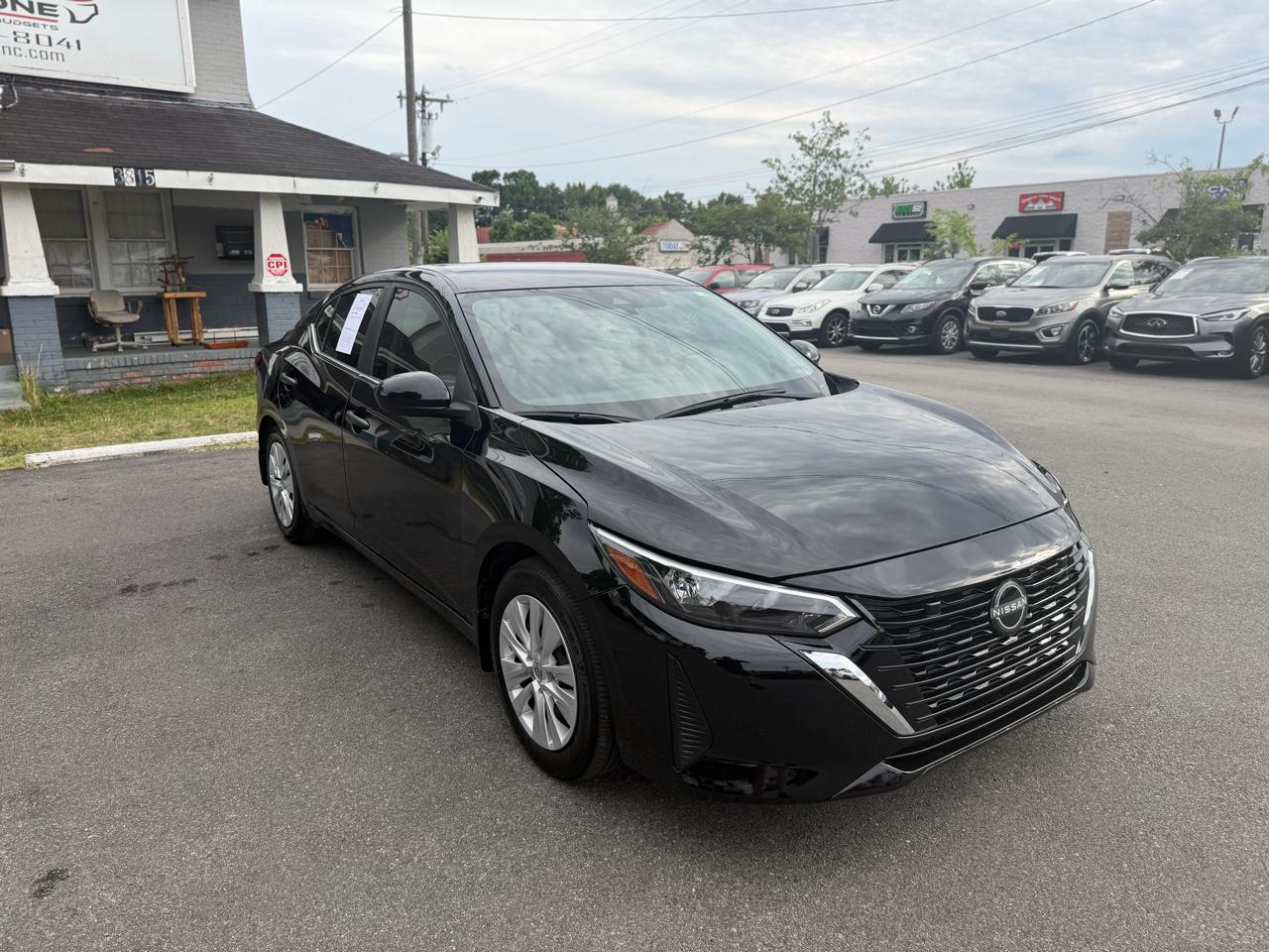 Nissan Sentra S CVT 2025