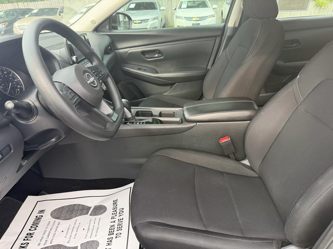 Nissan Sentra S CVT 2025