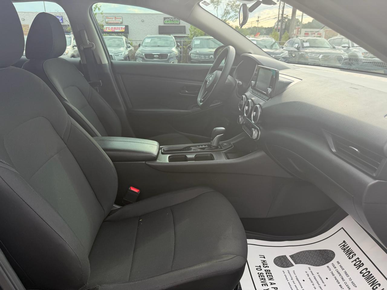 Nissan Sentra S CVT 2025