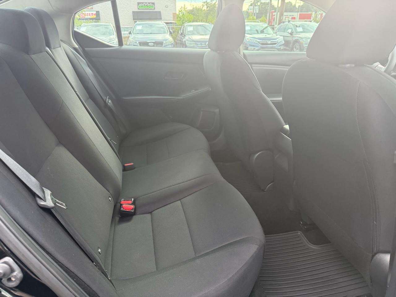 Nissan Sentra S CVT 2025