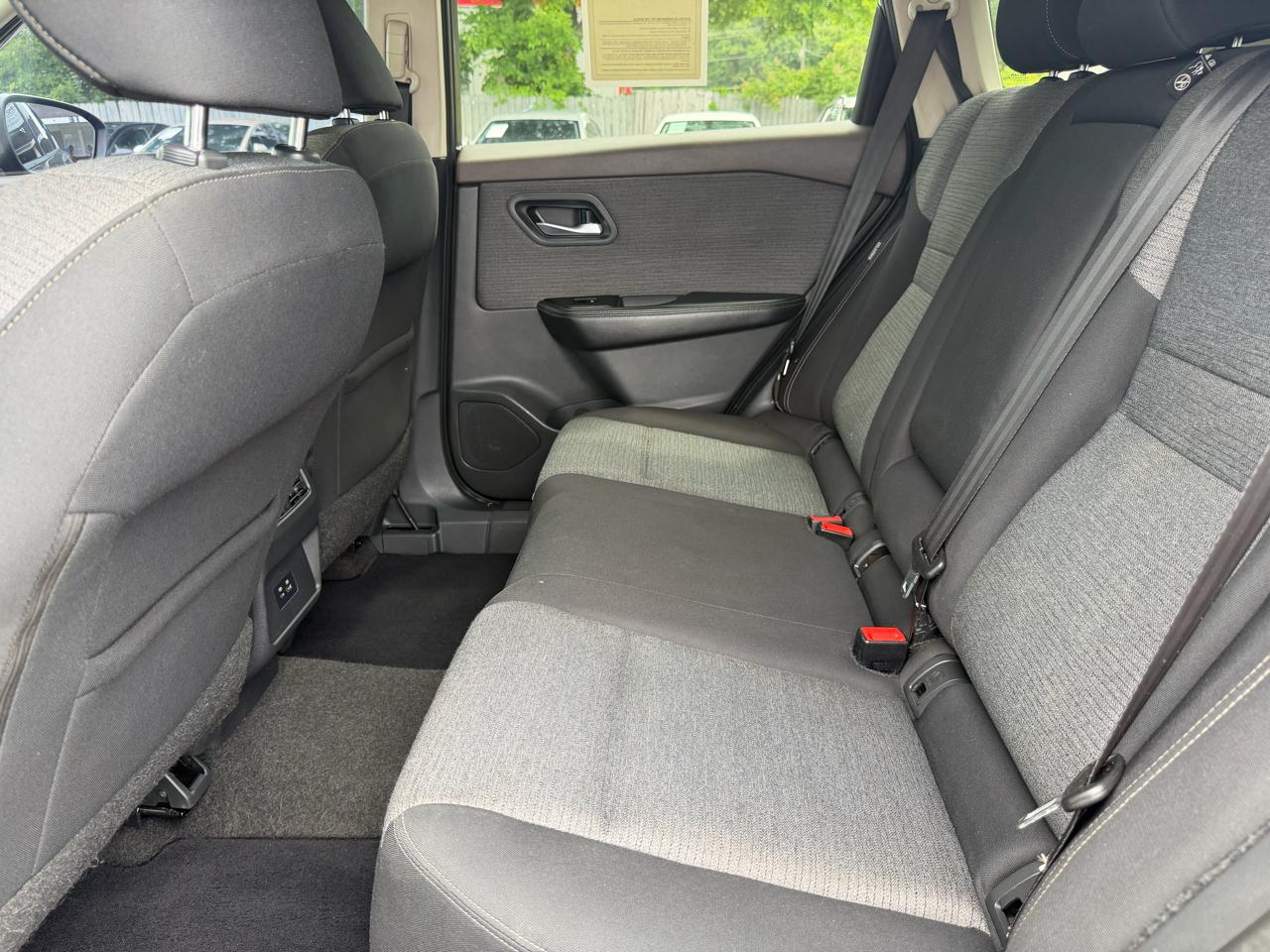 Nissan Rogue FWD SV 2021