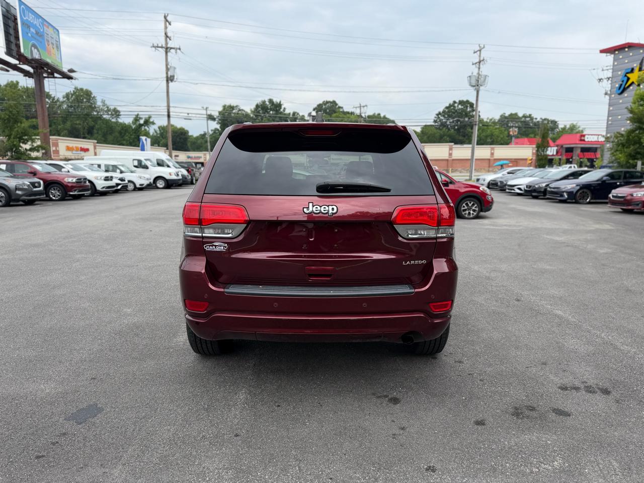 Jeep Grand Cherokee Laredo 4x2 *Ltd Avail* 2018