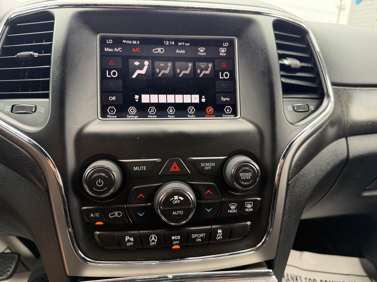 Jeep Grand Cherokee Laredo 4x2 *Ltd Avail* 2018