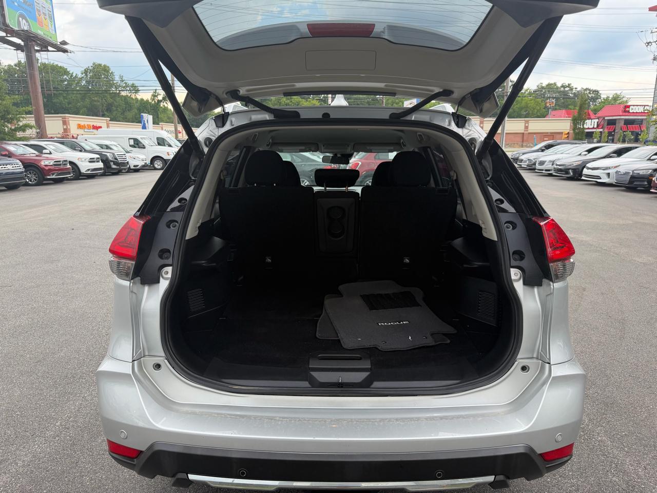 Nissan Rogue AWD SV 2020